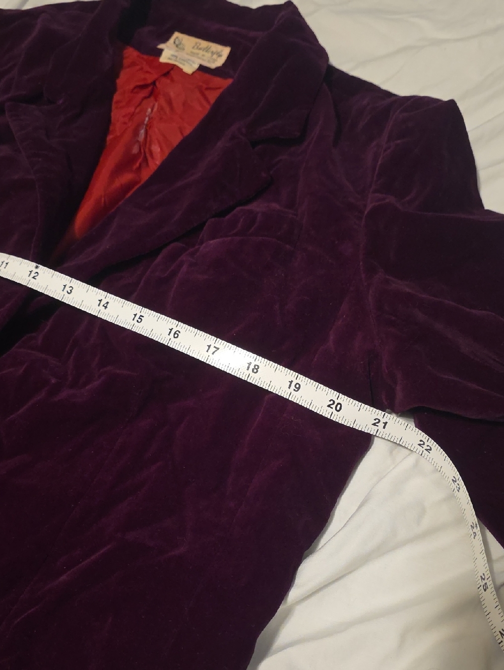 Vintage Burgundy Velvet Blazer 16 - Picture 3 of 7